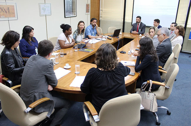 imagem-reuniao-inss-nov18-1
